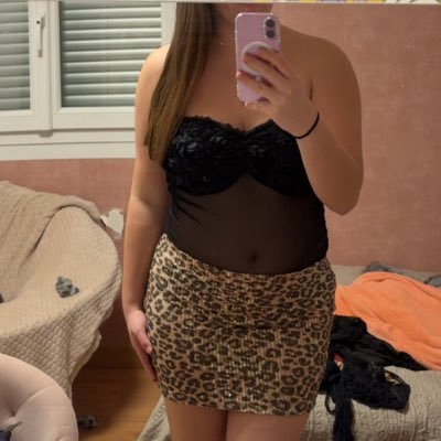 𝓇ℴ𝓂𝒶𝓃ℯ's profile picture