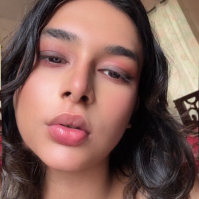 toya (ts)'s profile picture