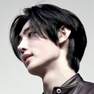 kylunarsh_'s profile picture