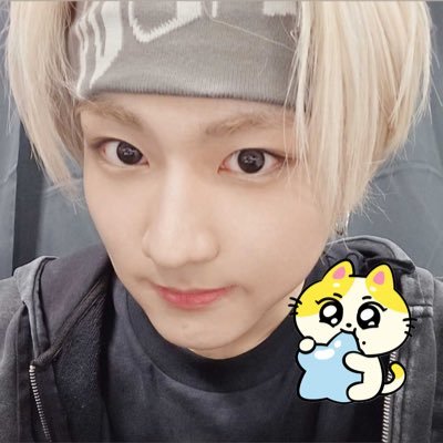 َ's profile picture