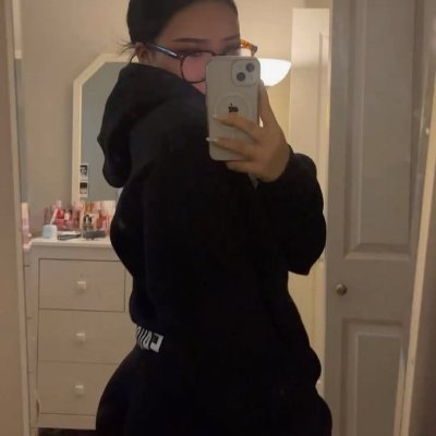 STELLA's profile picture