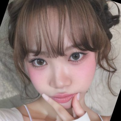 dollkoomi's profile picture