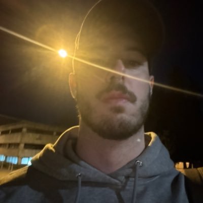 untipoo's profile picture