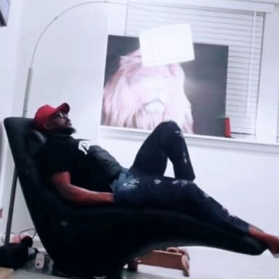 Thesolitudee's profile picture