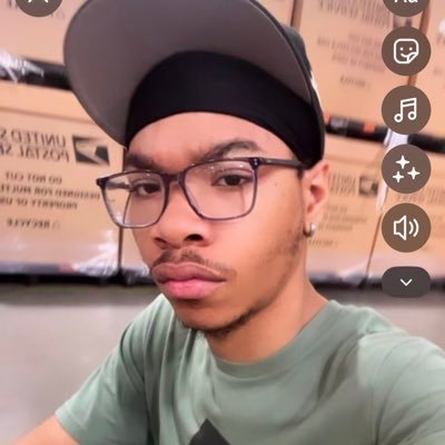DdyLightBright's profile picture