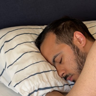 whilecromar's profile picture