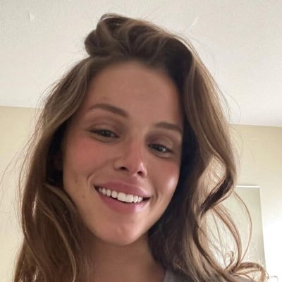 Sally Stockholm's profile picture