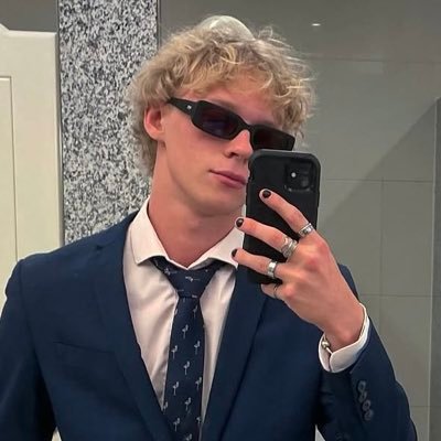 andre's profile picture