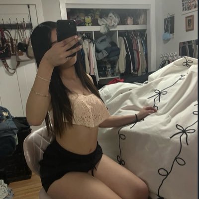 julie's profile picture