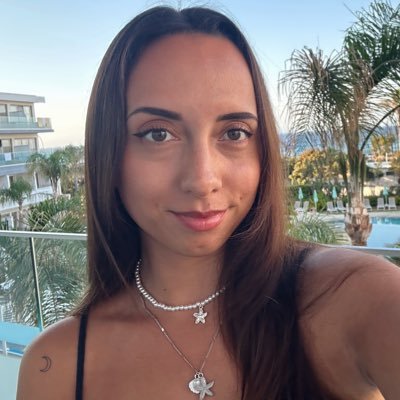estée ⟡ ࣪ ˖'s profile picture