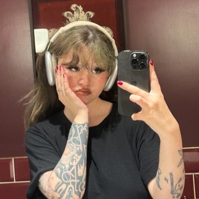 willow ⋆˚꩜｡'s profile picture