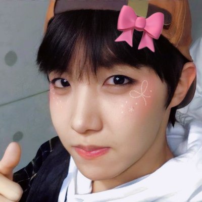 Lizz💤🥢⊙⊝⊜ taegi enthusiasts ᯓᡣ𐭩's profile picture