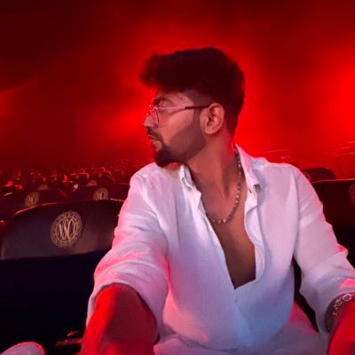 Yash Chavan | 侘寂's profile picture