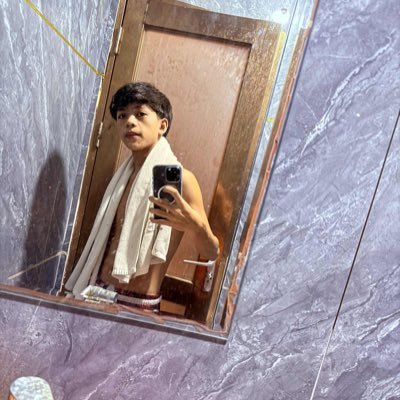 ⚡️'s profile picture