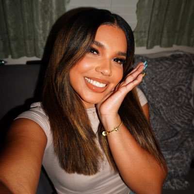 yaz's profile picture