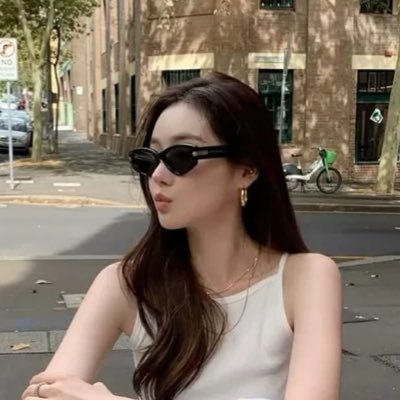 pimthongpear's profile picture