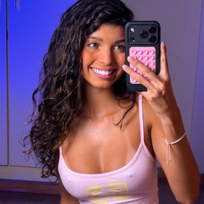 nextdoorgabiii's profile picture