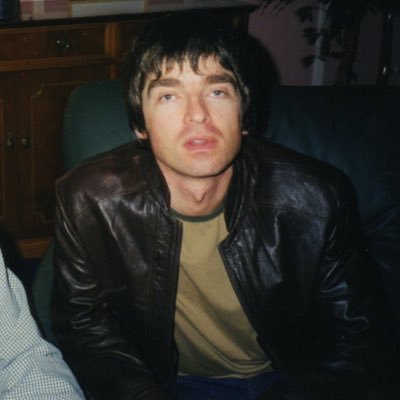 DlRTYSHlRT's profile picture