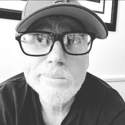 Mike Binder's profile picture