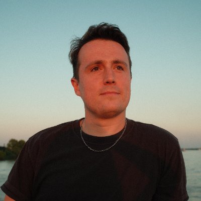 manucorporat's profile picture