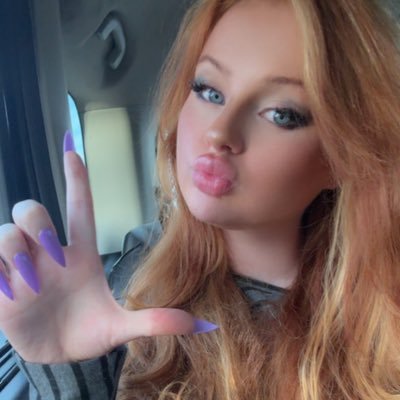 PrettyEVal's profile picture