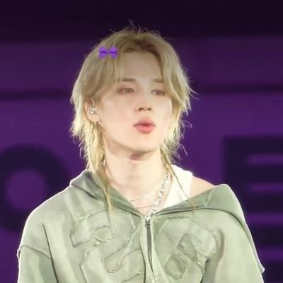 Is Jimin blonde?'s profile picture