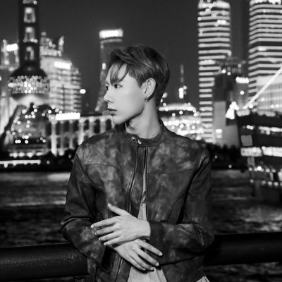 คค's profile picture