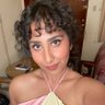 Curly profil fotoğrafı