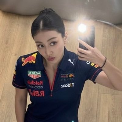 Zyokarma's profile picture