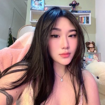 n.'s profile picture