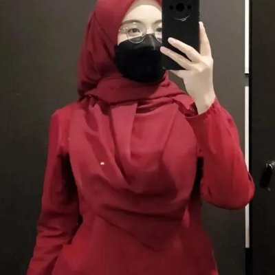 cikrahayuon24's profile picture