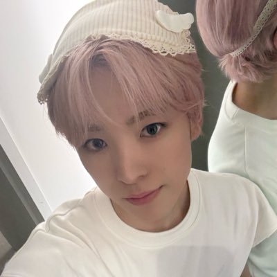 yushies's profile picture
