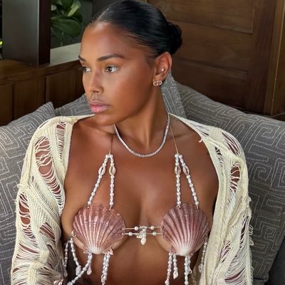 𝓐𝓗's profile picture