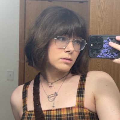 Ellie 🏳️⚧️'s profile picture