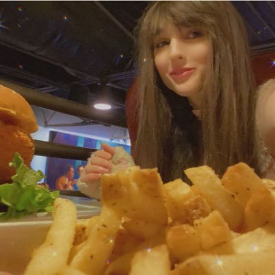 amy 🎀🐇's profile picture