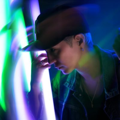 un1982's profile picture
