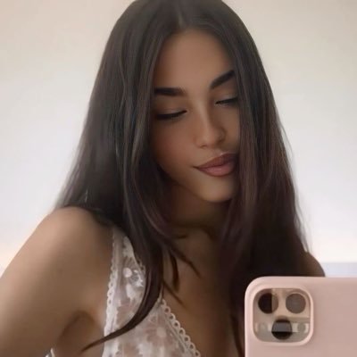 karola🇳🇴🇩🇿's profile picture