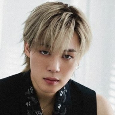 𓏲𝄢 lia 🦢's profile picture