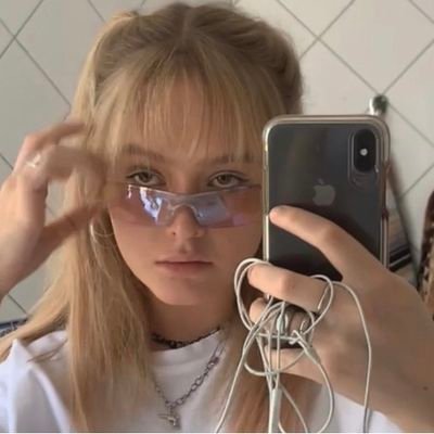 obsessedsofi's profile picture