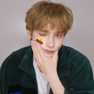 hyucharm's profile picture