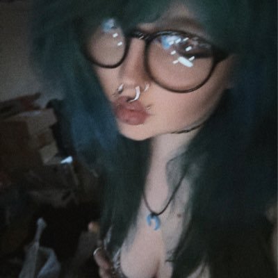 ᢉ𐭩raya's profile picture