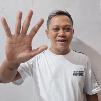 omgitsmungki's profile picture