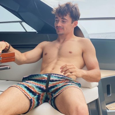 F1Studs's profile picture