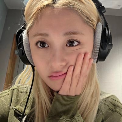 em🪼's profile picture