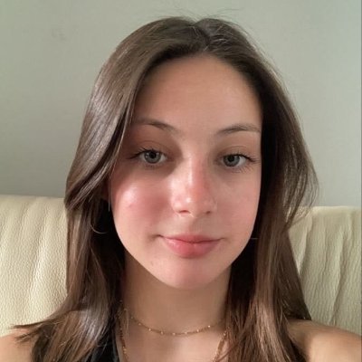 PetiteLeaks's profile picture