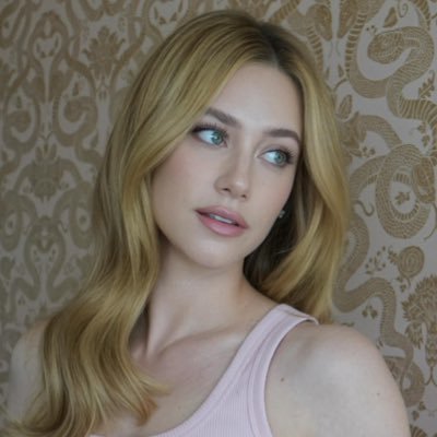 amanda☾'s profile picture
