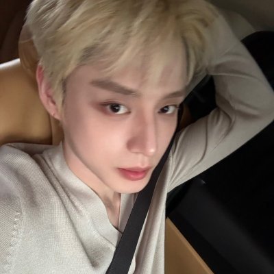 taelstarz's profile picture