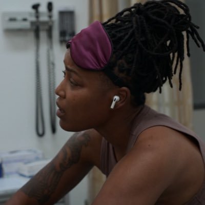 lesbipitt's profile picture
