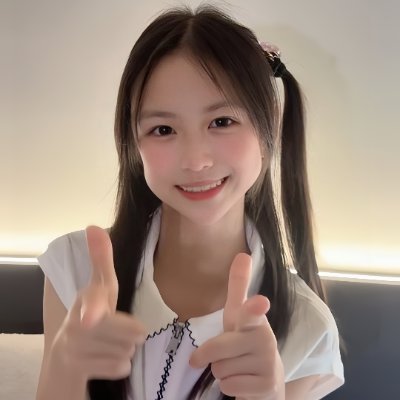 奶蓋草莓醬🍓's profile picture
