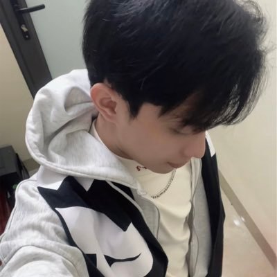bes_bad's profile picture